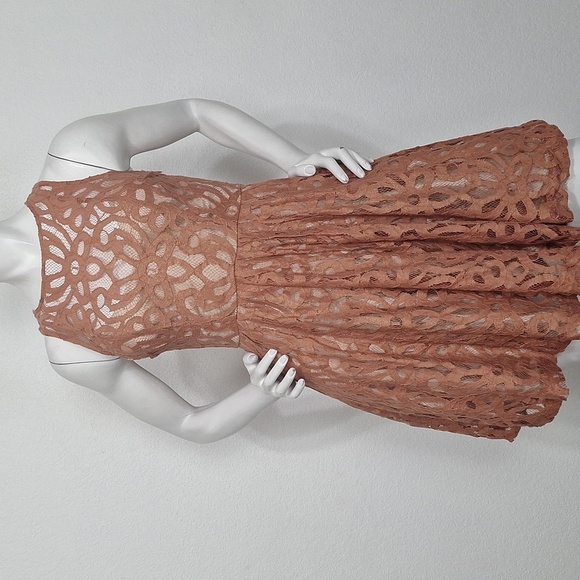 Plenty by Tracy Reese Coral Mariposa Romantic Coquette Lace Mini Dress Size 0P - Picture 2 of 15